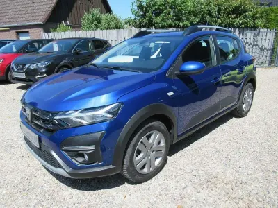 Gebraucht Dacia Sandero Comfort 91 PS (66 kW) 2022 Blau Limousine