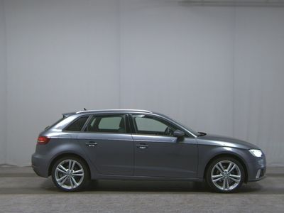 gebraucht Audi A3 Sportback 35 TFSI sport Navi Xenon+ Sound PDC Shz