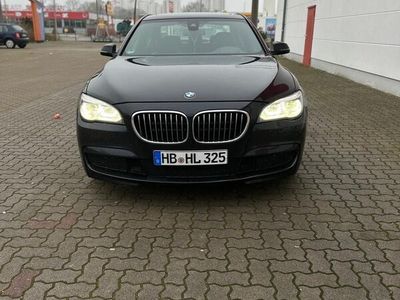 gebraucht BMW 730 d Vollausstattung M packet vom Werk