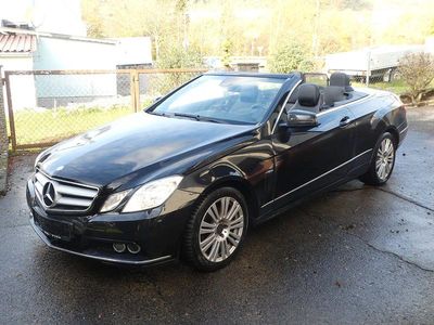Gebraucht Mercedes E220 170 PS (125 kW) 2011 Schwarz Cabrio