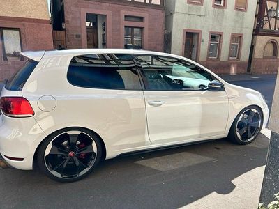 Gebraucht VW Golf VI GTI 270 PS (198 kW) 2011 Weiß Kleinwagen