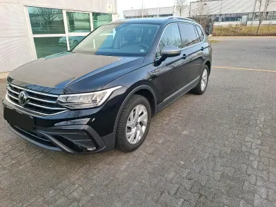 Gebraucht VW Tiguan Allspace 150 PS (110 kW) 2022 Schwarz SUV