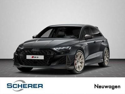 Nuova Audi RS3 Sport 400 CV (294 kW) 2026 Verde Berlina