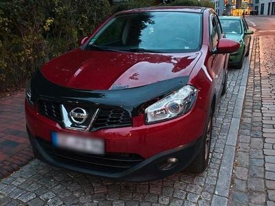 Gebraucht Nissan Qashqai 147 PS (108 kW) 2010 Rot SUV