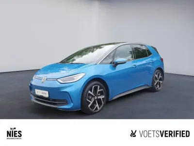 Gebraucht VW ID.3 Pro 150 kW (204 PS) 2024 Blau Kleinwagen