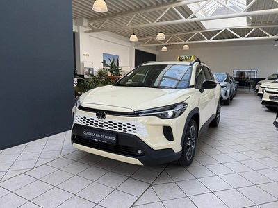 Neu Toyota Corolla Cross 141 PS (103 kW) 2026 Weiß SUV