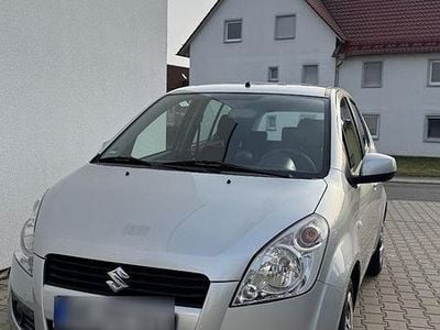 Gebraucht Suzuki Splash Comfort 86 PS (63 kW) 2010 Silber Kleinwagen