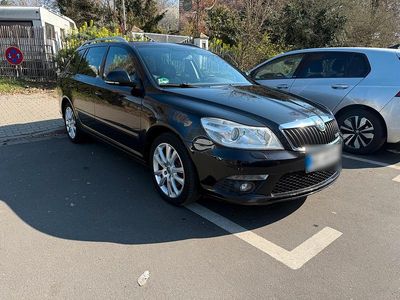 Gebraucht Skoda Octavia vRS 170 PS (125 kW) 2012 Schwarz Kombi