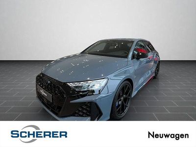 Neu Audi RS3 Sport 400 PS (294 kW) 2025 Grau Limousine