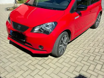 Używany Seat Mii Electric 61 kW (83 KM) 2021 Czerwony Hatchback