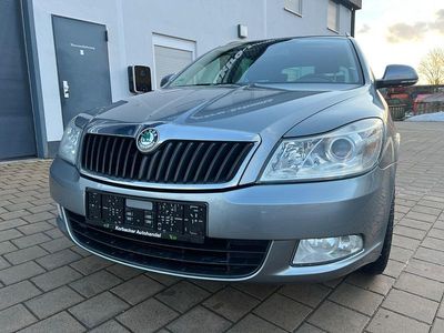 Gebraucht Skoda Octavia Best of 140 PS (102 kW) 2013 Grau Kombi