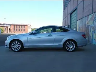 Używany Mercedes C180 AMG Edition 1 156 KM (114 kW) 2012 Srebrny Coupe