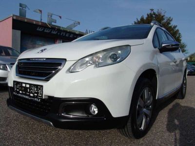 gebraucht Peugeot 2008 1.2 Allure PureTech 2.H Navi Plus LED MFL