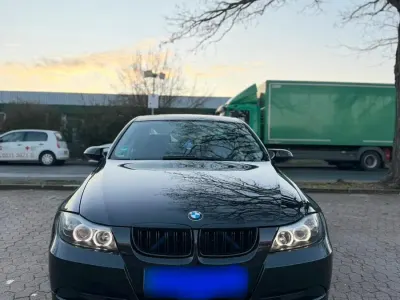 Gebraucht BMW 320 150 PS (110 kW) 2005 Schwarz Limousine