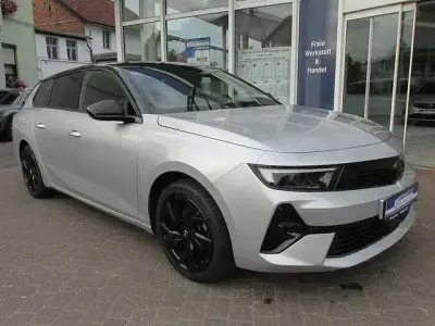 Usata Opel Astra 2024 Nero Utilitaria
