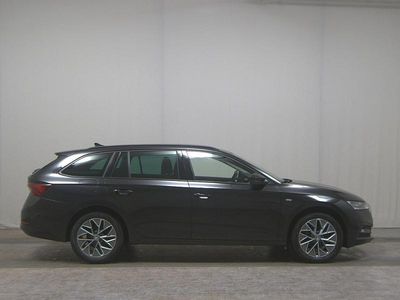Usata Skoda Octavia Ambition 150 CV (110 kW) 2023 Nero Station wagon