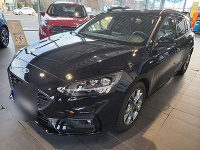 Schwarz Gebraucht 2021 Ford Focus ST-Line Kombi | 22.999 € (Teuer)