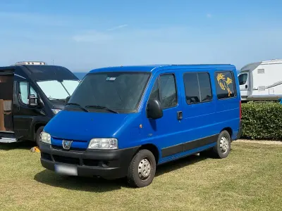 Gebraucht Peugeot Boxer 101 PS (74 kW) 2006 Blau Van