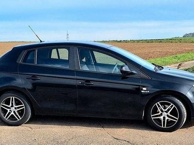 Second-hand Fiat Bravo 120 CP (88 kW) 2008 Negru Hatchback
