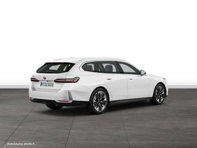 Usata BMW 520 Comfort Edition 197 CV (144 kW) 2025 Bianco Station wagon