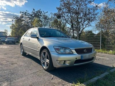 Brugt Lexus IS200 Sport Line 155 HK (114 kW) 1999 Grå Sedan