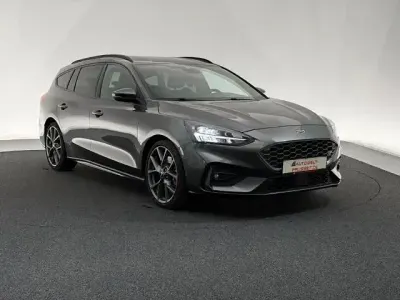 Używany Ford Focus ST 280 KM (205 kW) 2020 Szary Kombi