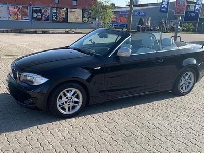 Schwarz Gebraucht 2013 BMW 120 Cabriolet Sport Line Cabrio | 10.700 € (Guter Preis)