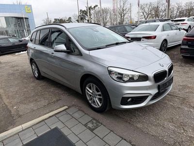 Silber Gebraucht 2018 BMW 218 Gran Tourer Van / Kleinbus | 10.499 € (Superpreis)
