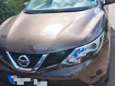 Gebraucht Nissan Qashqai N-Connecta 116 PS (85 kW) 2017 Braun SUV