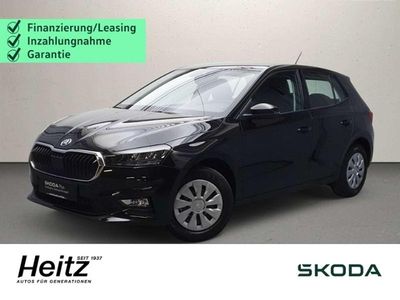 Neu Skoda Fabia Essence 95 PS (69 kW) 2026 Schwarzmagic perleffekt Kleinwagen