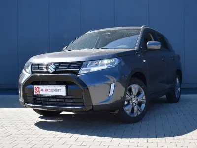 Neu Suzuki Vitara Comfort 109 PS (80 kW) 2026 Grau SUV