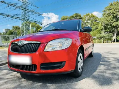 Gebraucht Skoda Fabia 60 PS (44 kW) 2009 Rot Kleinwagen