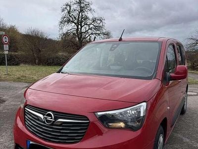 Gebraucht Opel Combo Life Edition 102 PS (75 kW) 2019 Rubin rot Kombi