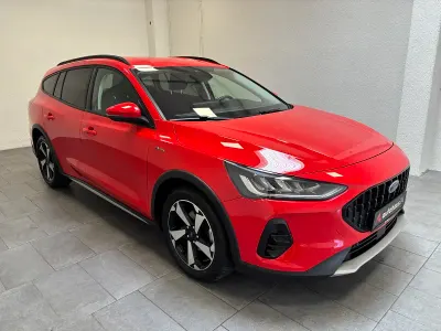 Gebraucht Ford Focus Active X 116 PS (85 kW) 2024 Rot Kombi