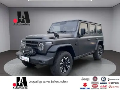 Neu BAW 212 166 PS (122 kW) 2026 Grau SUV