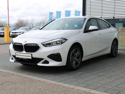 Gebraucht BMW 218 Sport Line 136 PS (100 kW) 2022 Mineralweiß Coupé