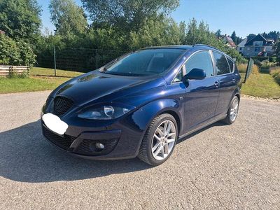 Blau Gebraucht 2009 Seat Altea Sport Van / Kleinbus | 4.500 € (Etwas zu teuer)