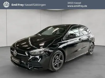 Gebraucht Mercedes B200 AMG 150 PS (110 kW) 2022 Kosmosschwarz metallic Van / Kleinbus