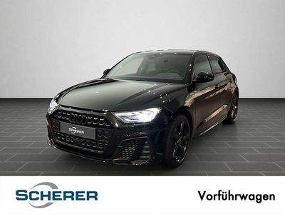 Mythosschwarz metallic Gebraucht 2025 Audi A1 S-Line Limousine | 31.240 €