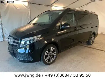 Gebraucht Mercedes V300 239 PS (175 kW) 2020 Obsidianschwarz Van / Kleinbus