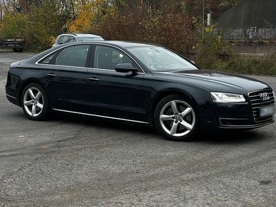 Gebraucht Audi A8 Comfort 258 PS (189 kW) 2014 Blau Limousine