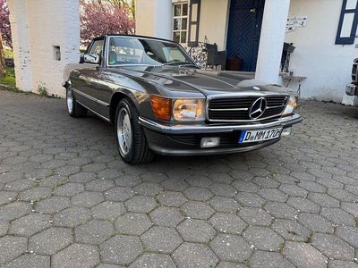 Usata Mercedes SL280 1985 Grigio Cabrio