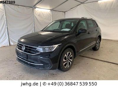 Gebraucht VW Tiguan Active 245 PS (180 kW) 2022 Schwarz SUV