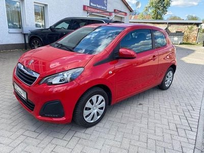 Gebraucht Peugeot 108 Active 69 PS (50 kW) 2017 Rot Kleinwagen