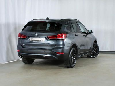 Mineralgrau Gebraucht 2021 BMW X1 Sport Line SUV | 27.158 € (Fairer Preis)