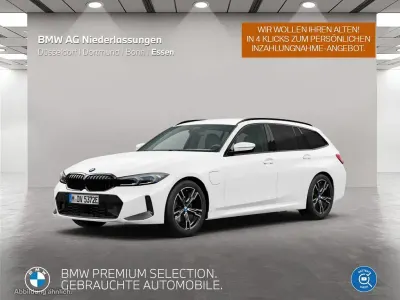 Gebraucht BMW 320e M Sport 204 PS (150 kW) 2022 Weiß Kombi