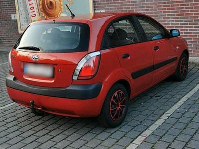 Gebraucht Kia Rio 97 PS (71 kW) 2007 Rot Kleinwagen