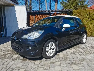 Gebraucht Citroën DS3 95 PS (69 kW) 2010 Schwarz Kleinwagen