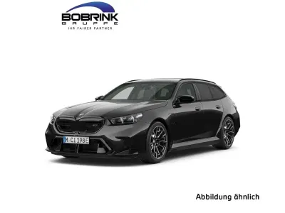 Ny BMW M5 Sport Line 727 HK (534 kW) 2026 Sort Stationcar