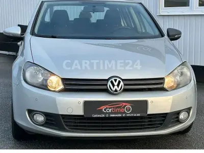 Gebraucht VW Golf VI Comfortline 105 PS (77 kW) 2010 Gold Kleinwagen